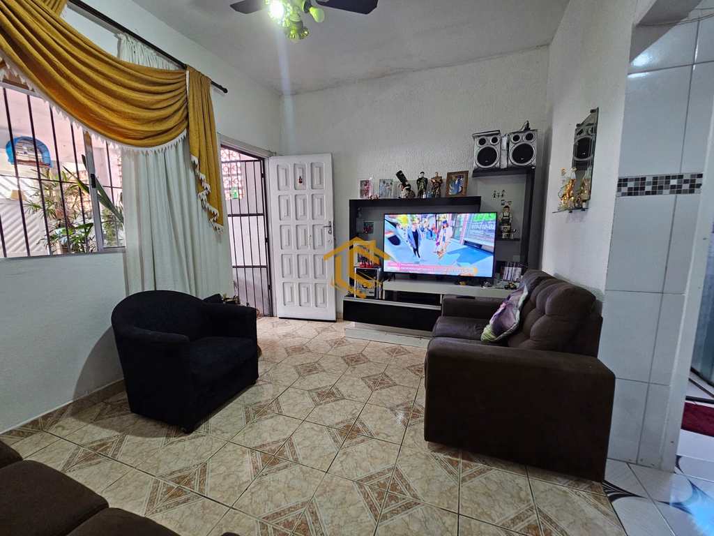 Casa em Praia Grande, no bairro Ocian