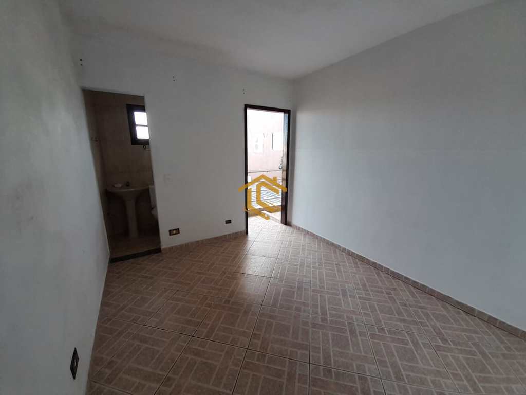Casa em Praia Grande, no bairro Melvi