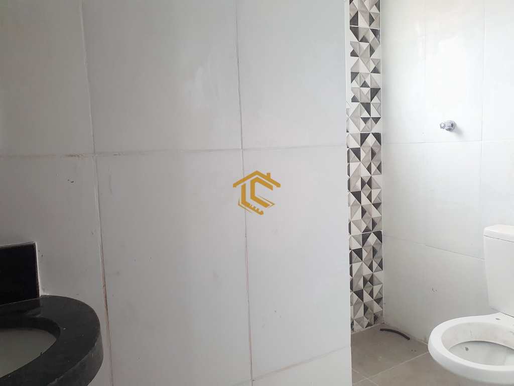 Casa de Condomínio em Praia Grande, no bairro Caiçara