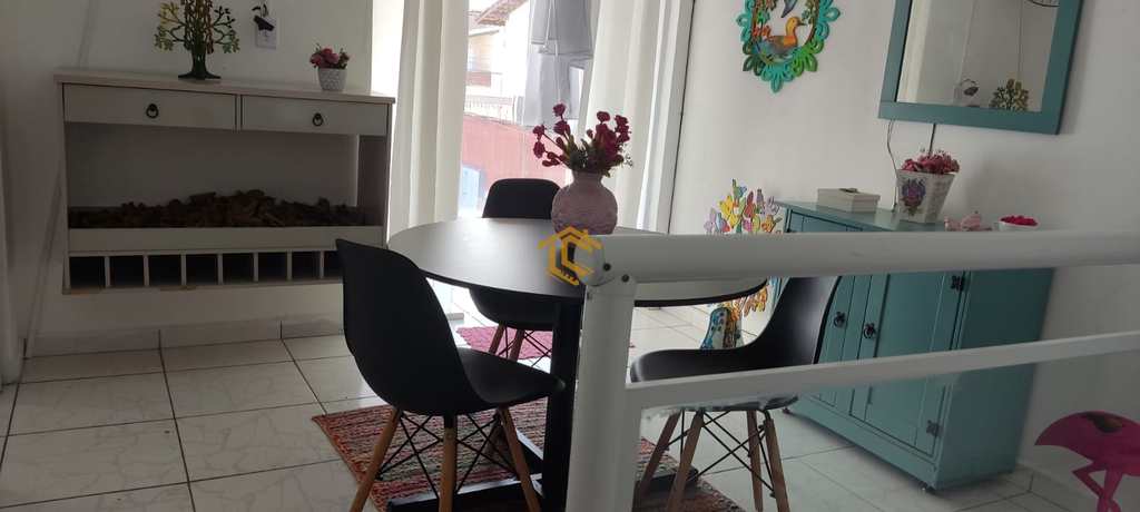 Casa em Praia Grande, no bairro Maracanã