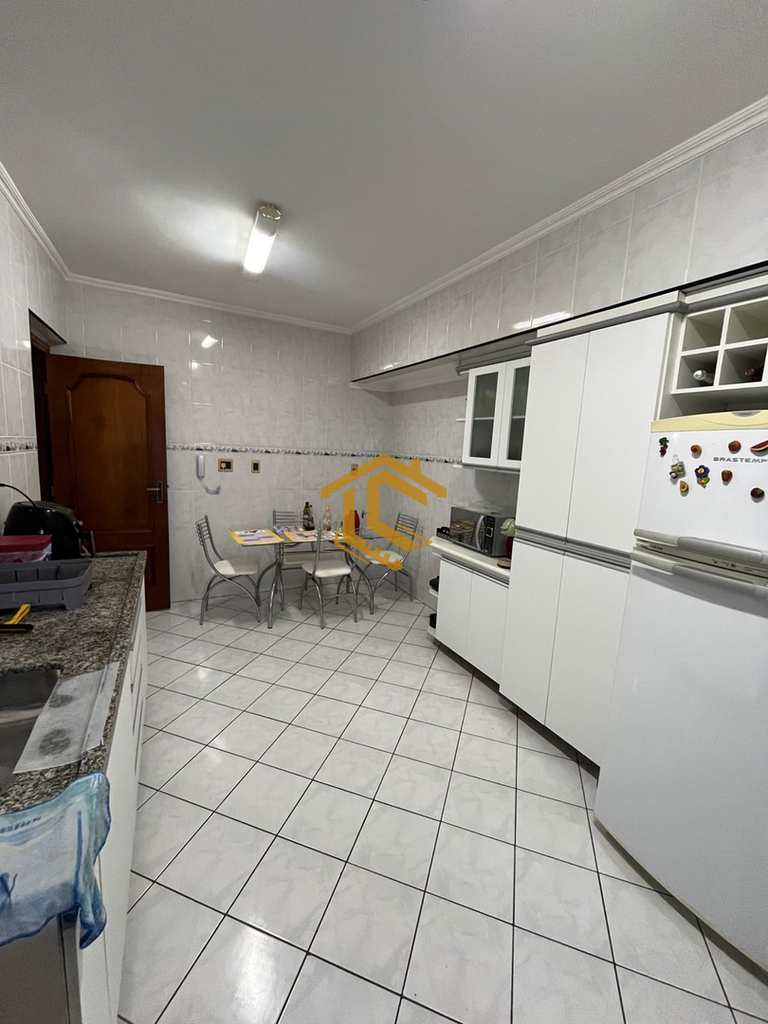 Apartamento em Praia Grande, no bairro Caiçara