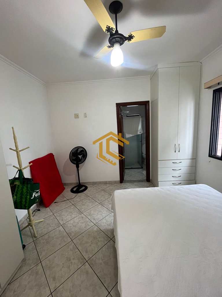 Apartamento em Praia Grande, no bairro Caiçara