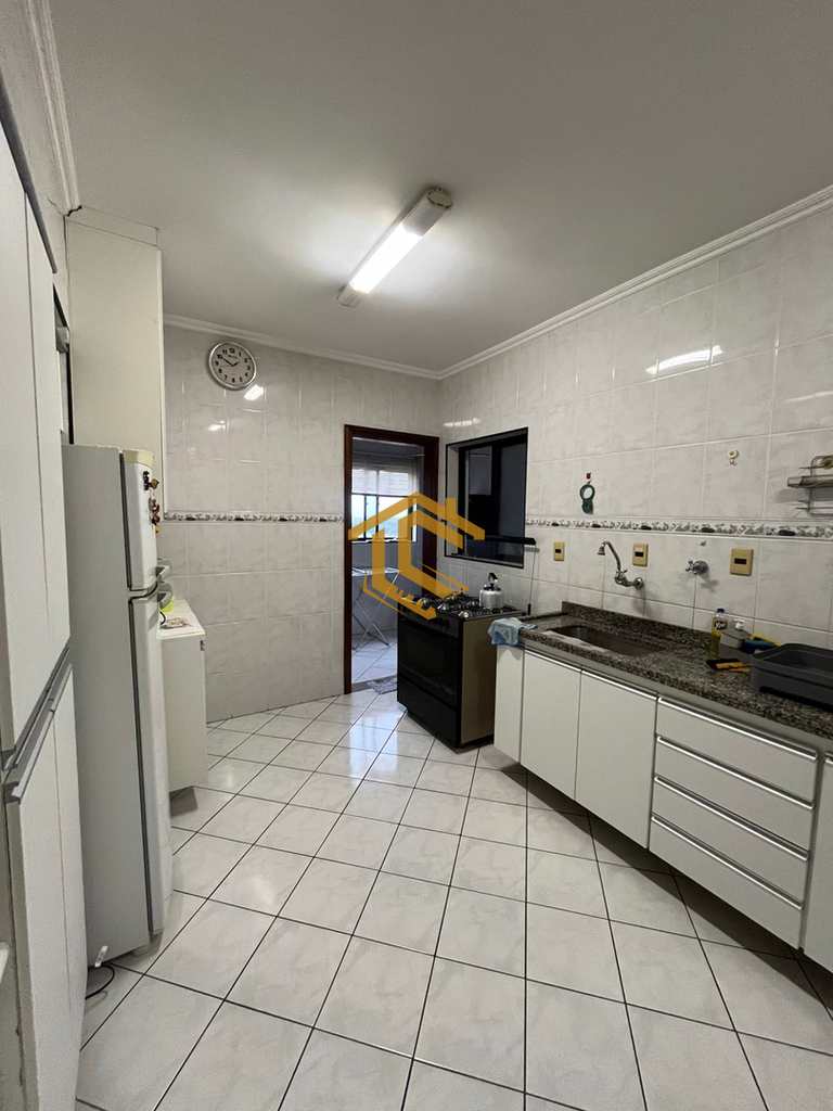 Apartamento em Praia Grande, no bairro Caiçara