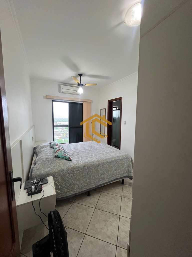 Apartamento em Praia Grande, no bairro Caiçara