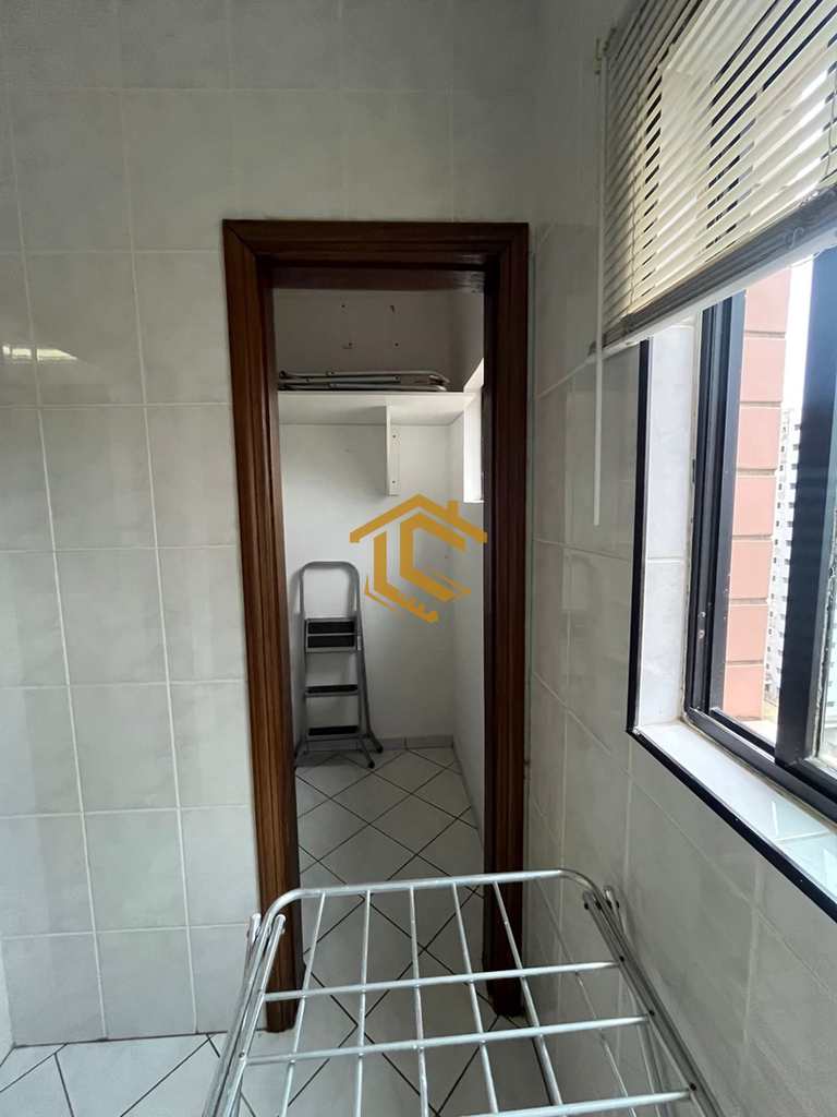 Apartamento em Praia Grande, no bairro Caiçara