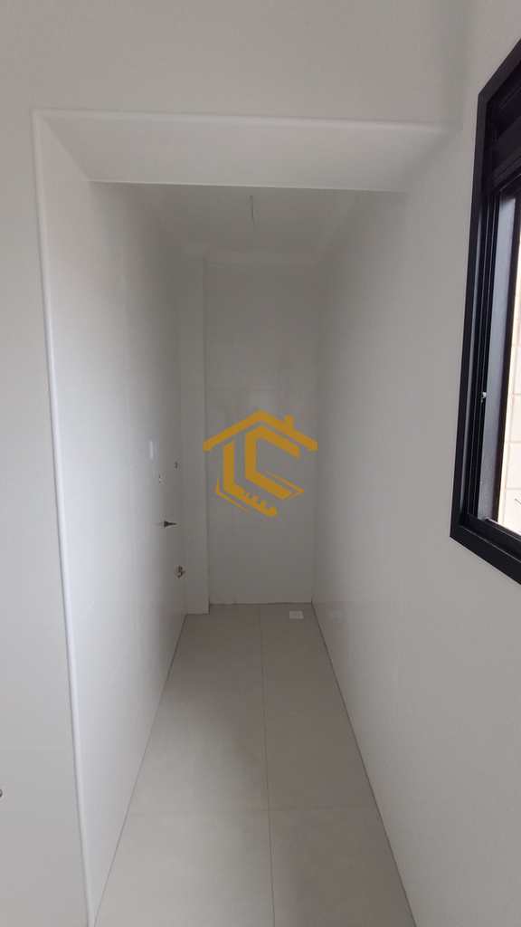 Apartamento em Praia Grande, no bairro Canto do Forte