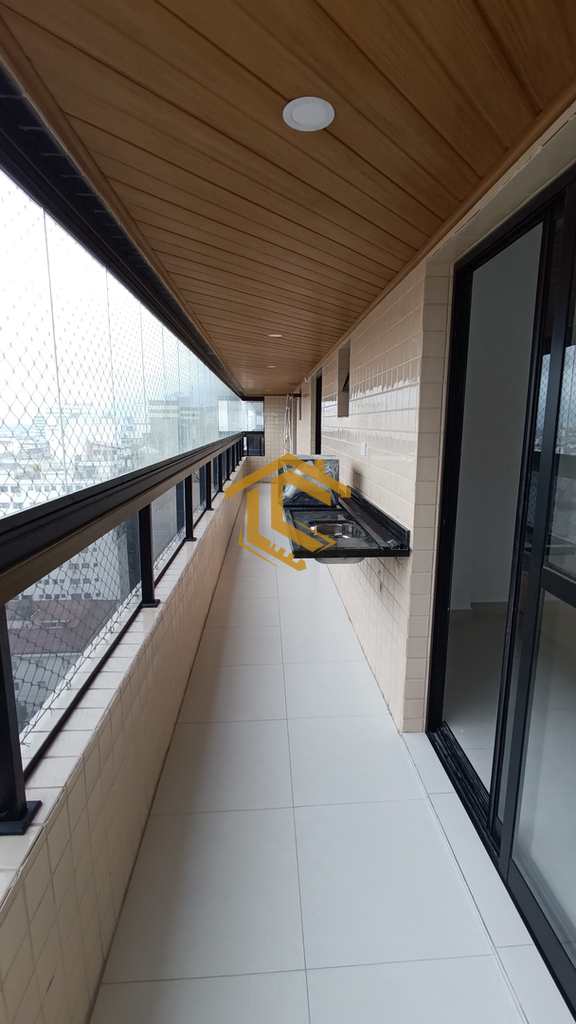 Apartamento em Praia Grande, no bairro Canto do Forte