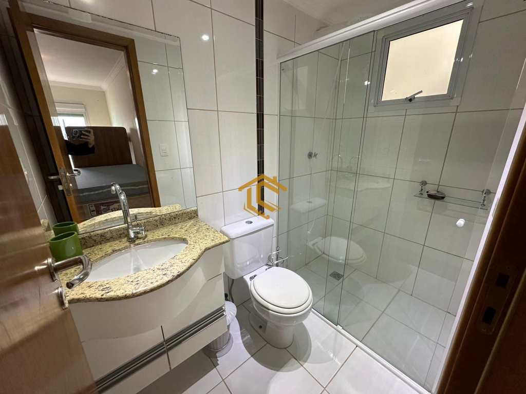 Apartamento em Praia Grande, no bairro Caiçara