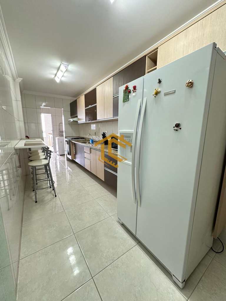 Apartamento em Praia Grande, no bairro Caiçara
