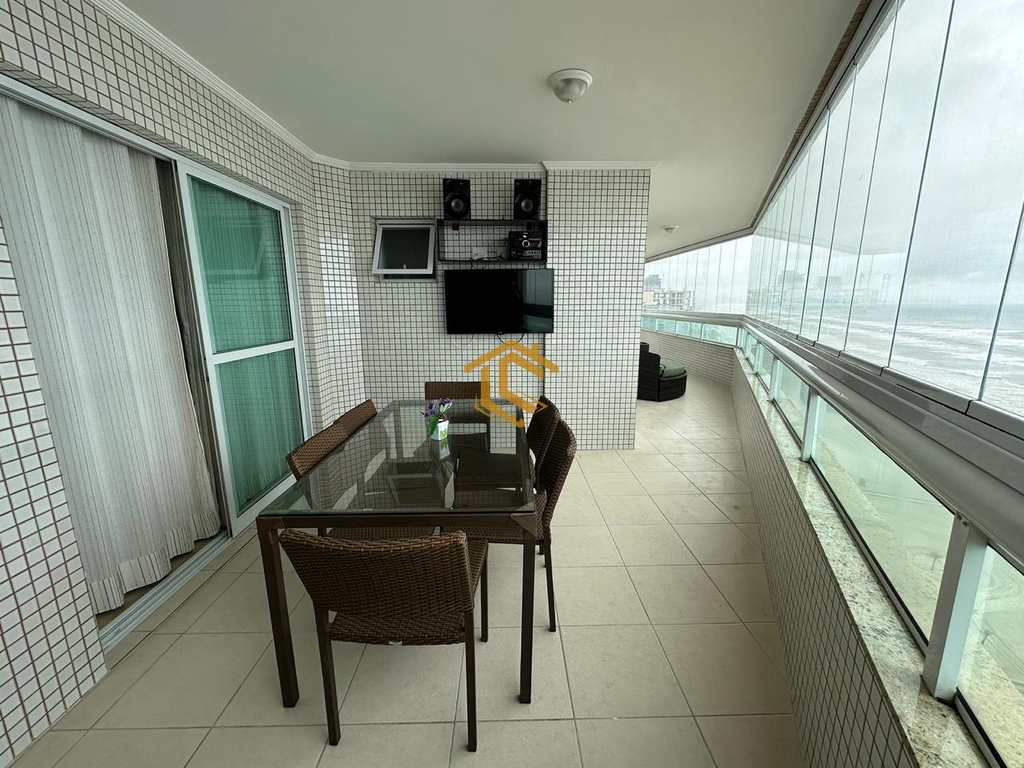 Apartamento em Praia Grande, no bairro Caiçara