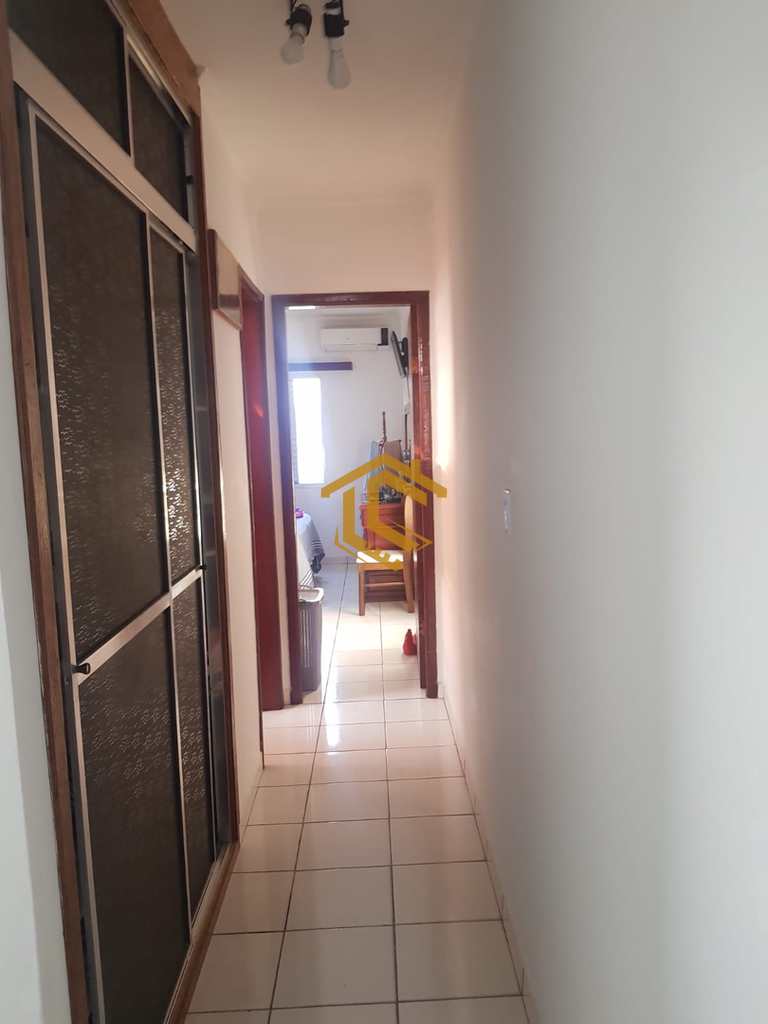 Casa em Praia Grande, no bairro Flórida