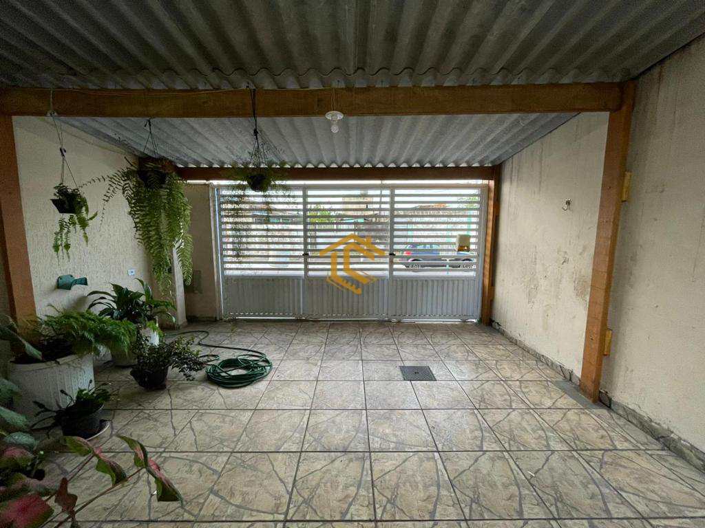 Casa em Praia Grande, no bairro Samambaia