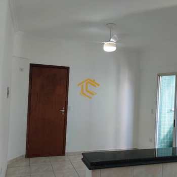 Apartamento em Praia Grande, bairro Boqueirão