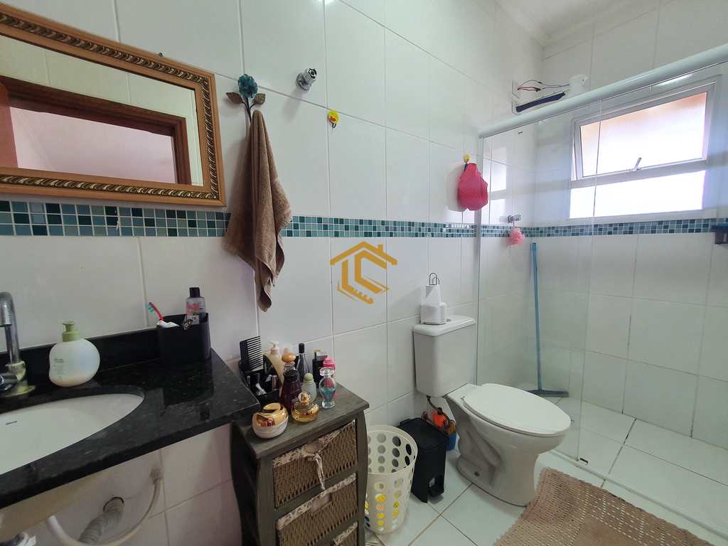 Casa em Praia Grande, no bairro Real