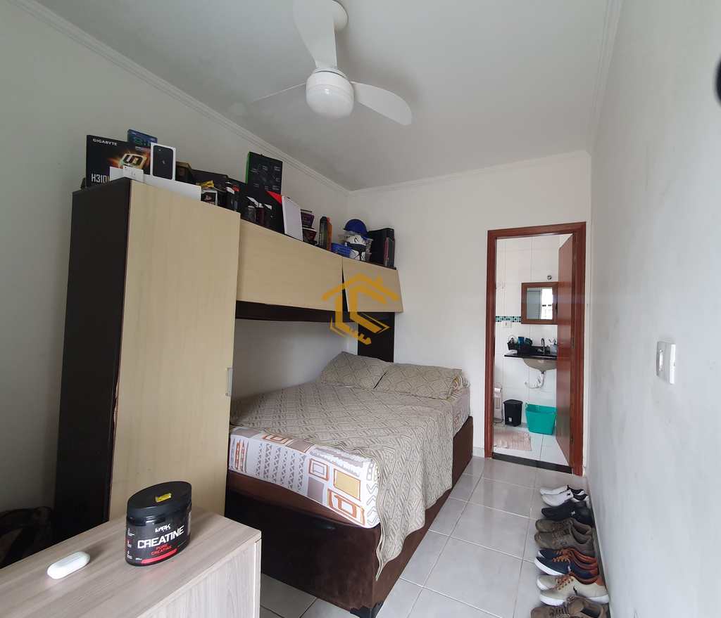 Casa em Praia Grande, no bairro Real