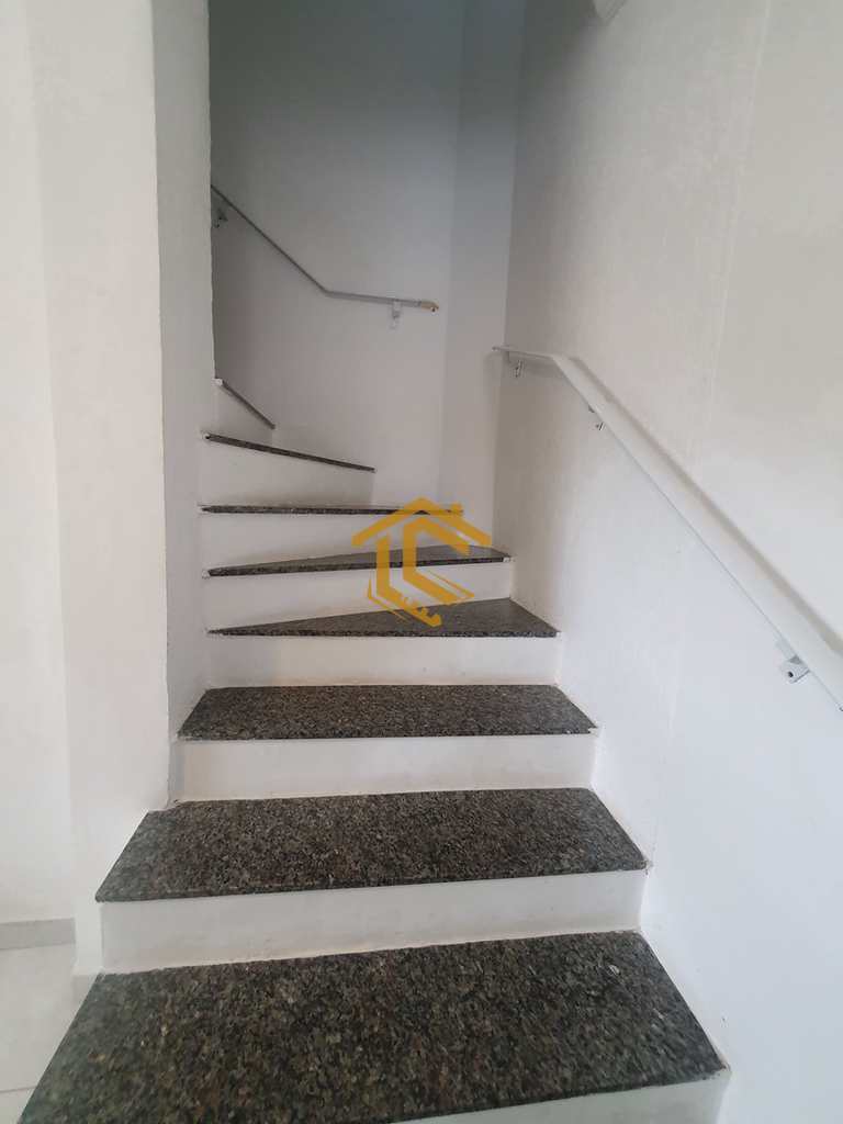 Casa em Praia Grande, no bairro Real