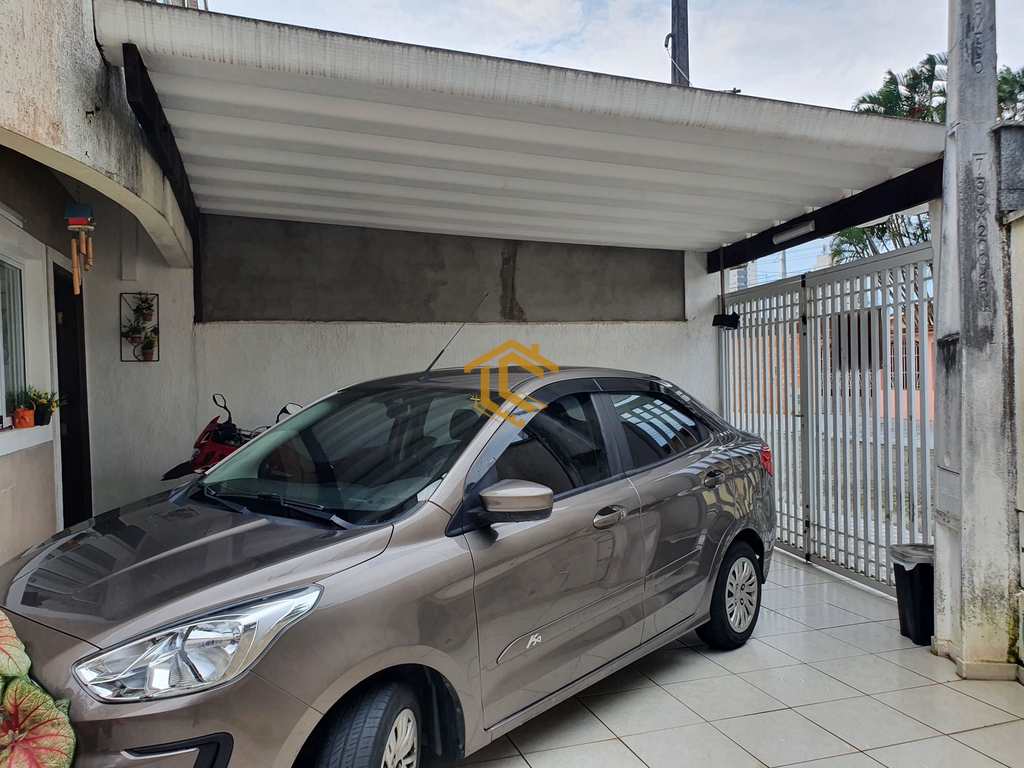 Casa em Praia Grande, no bairro Real