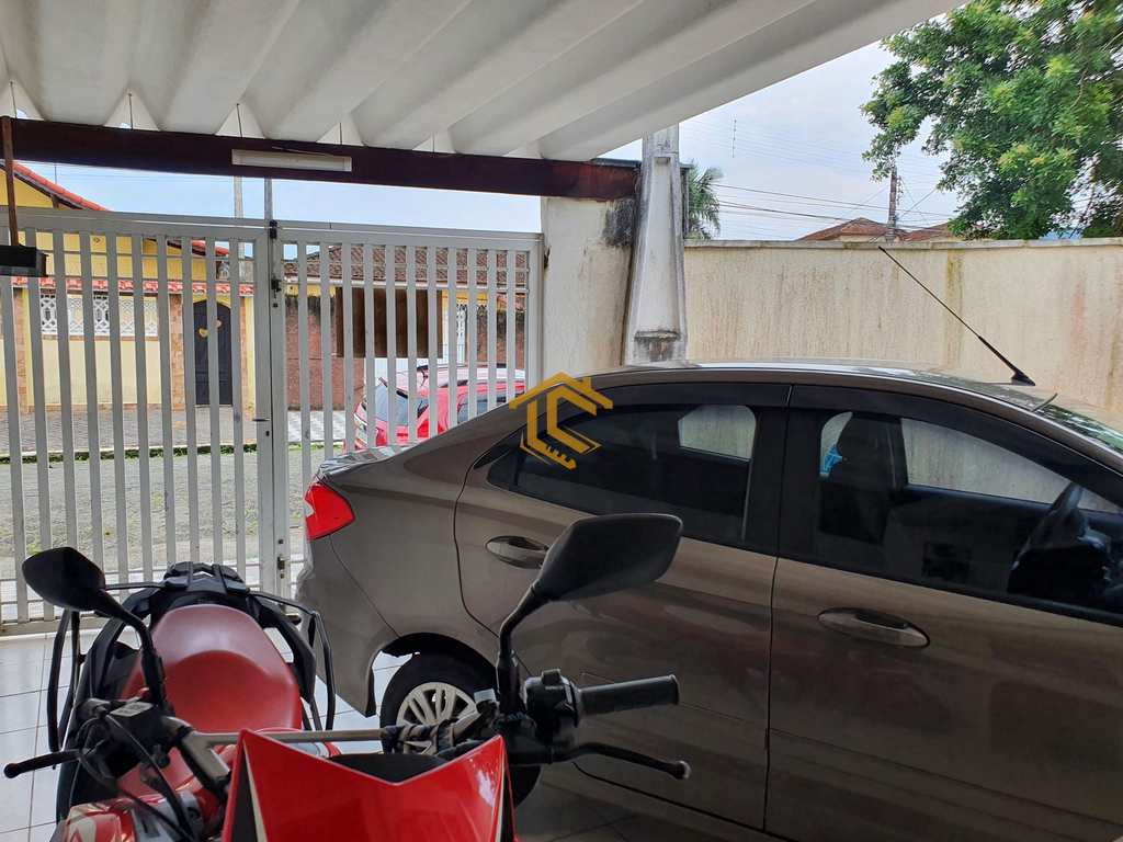 Casa em Praia Grande, no bairro Real