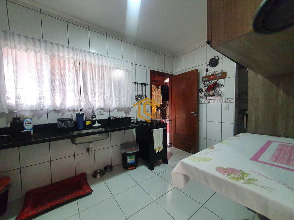 Casa em Praia Grande, no bairro Real