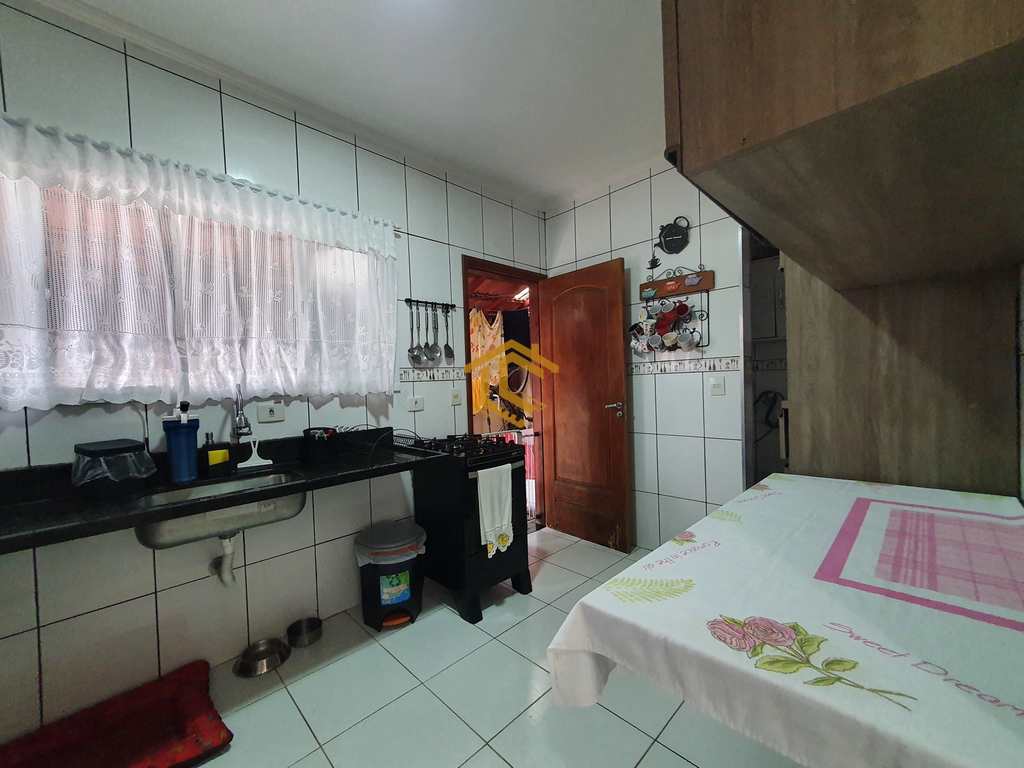 Casa em Praia Grande, no bairro Real