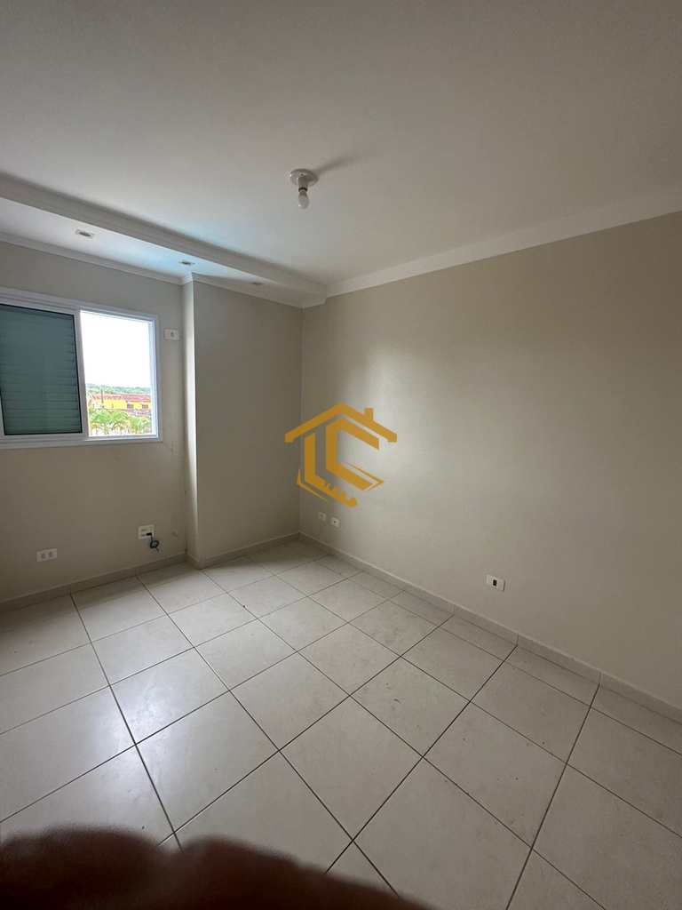 Apartamento em Praia Grande, no bairro Caiçara