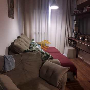 Apartamento em Praia Grande, bairro Guilhermina