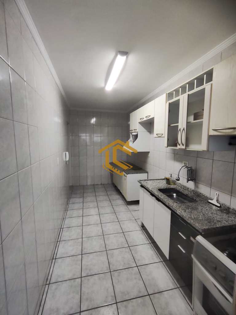 Apartamento em Praia Grande, no bairro Tupi