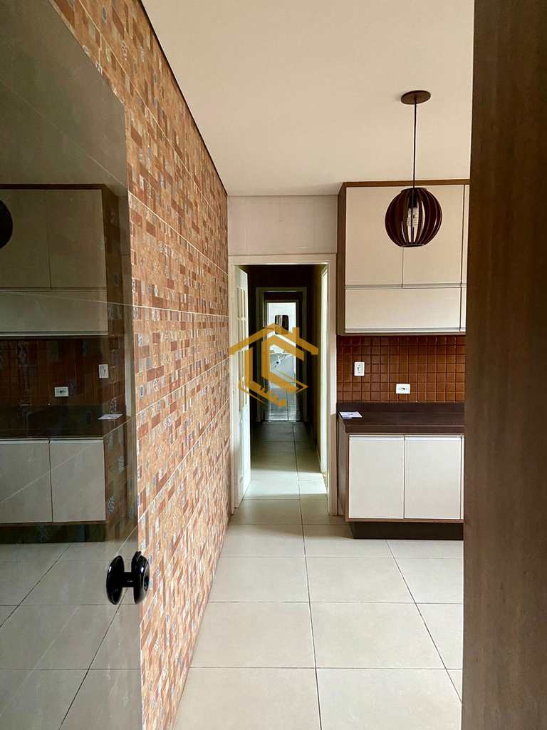 Casa em Praia Grande, no bairro Sítio do Campo