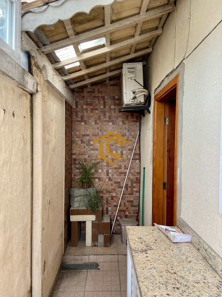 Casa em Praia Grande, no bairro Sítio do Campo
