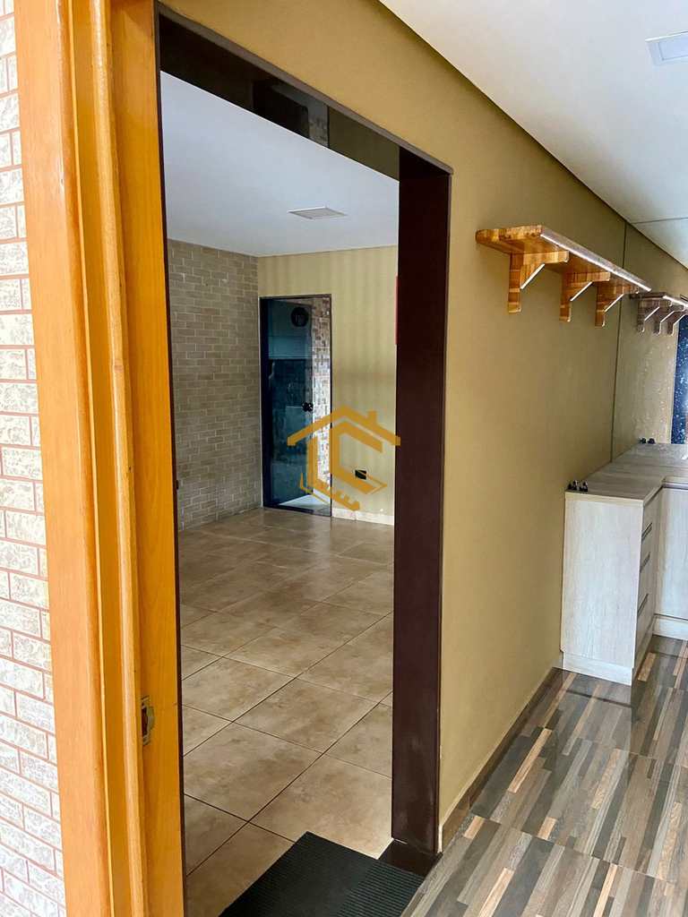 Casa em Praia Grande, no bairro Sítio do Campo