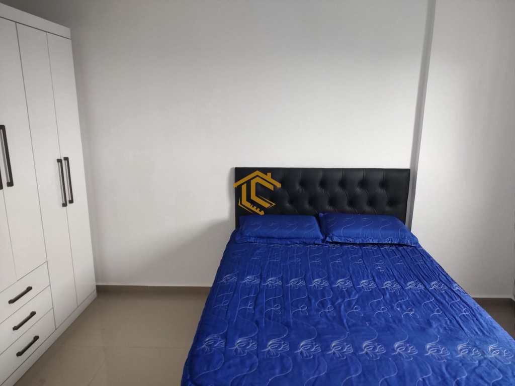 Apartamento em Praia Grande, no bairro Caiçara