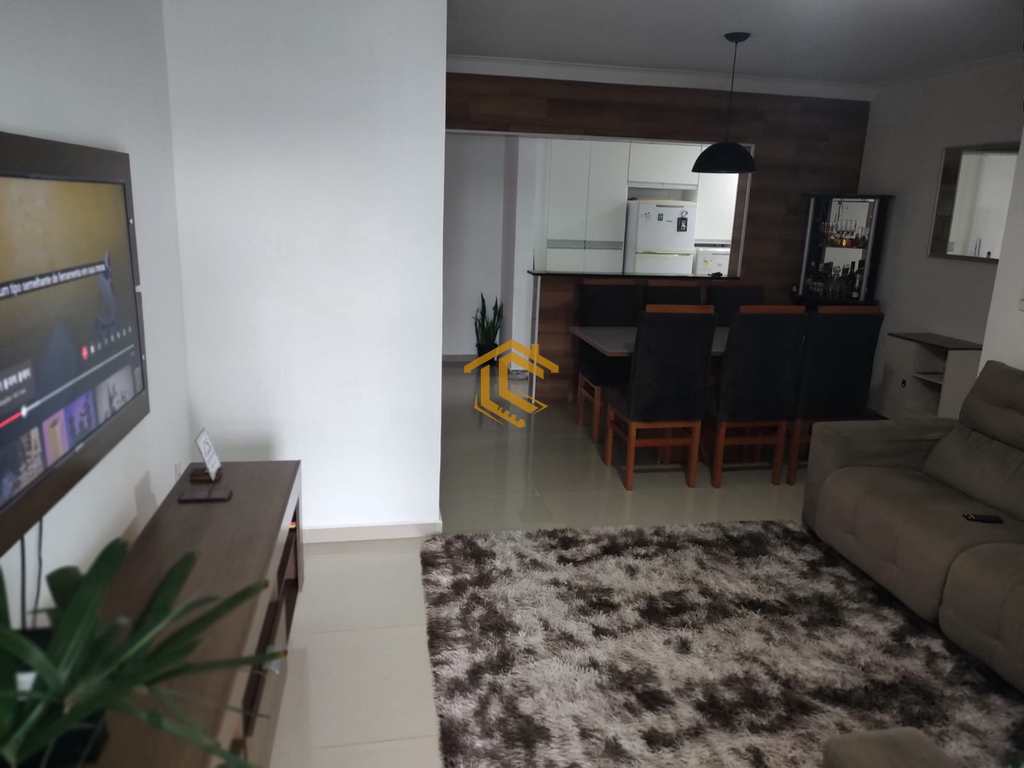 Apartamento em Praia Grande, no bairro Caiçara