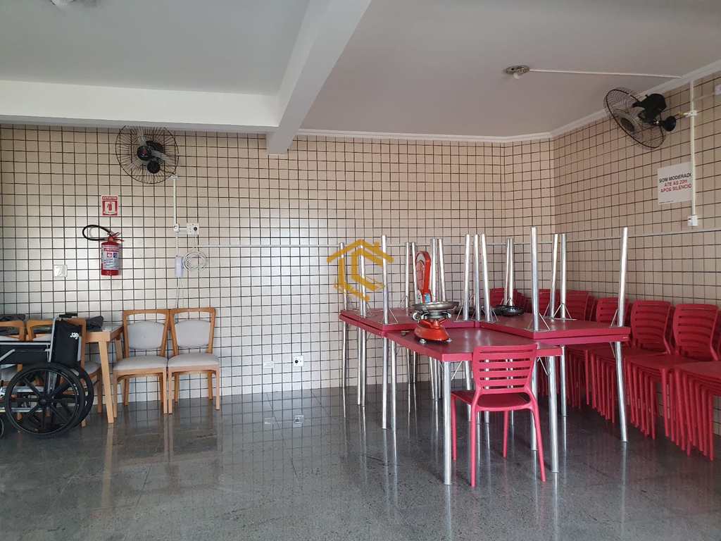 Apartamento em Praia Grande, no bairro Caiçara