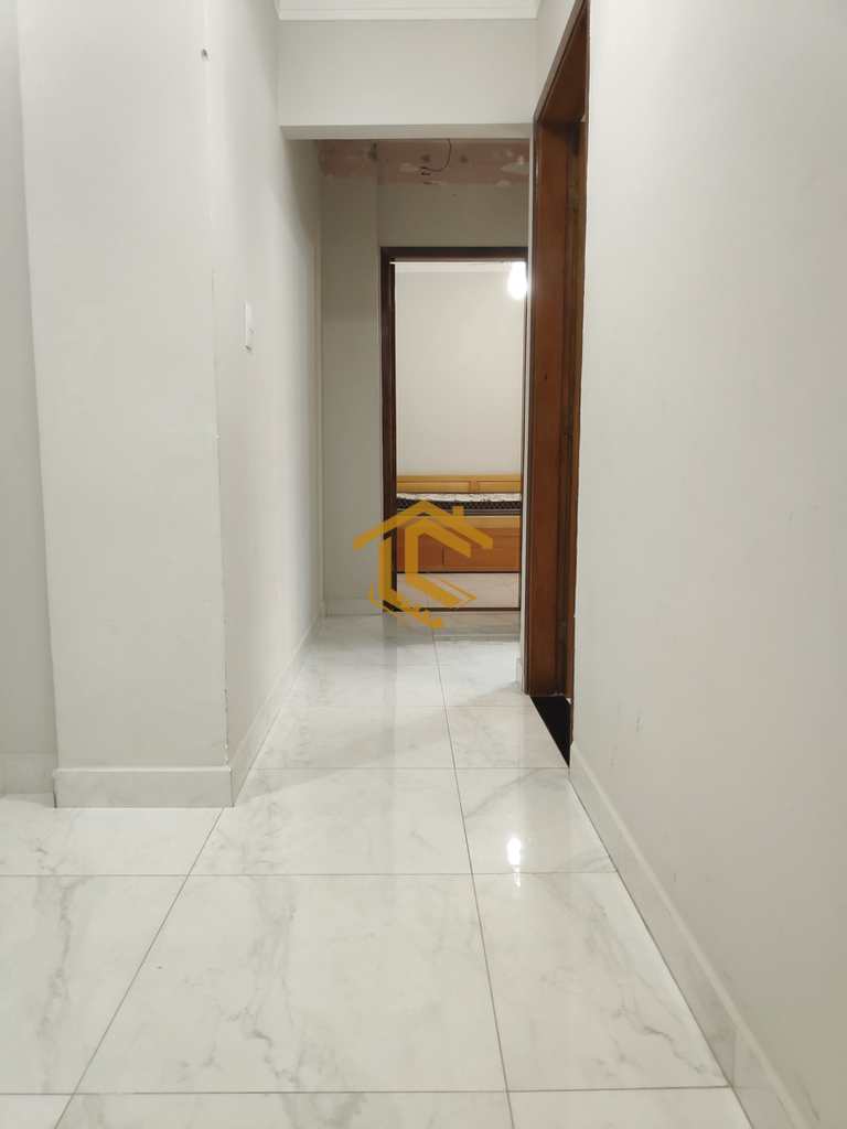 Apartamento em Praia Grande, no bairro Caiçara