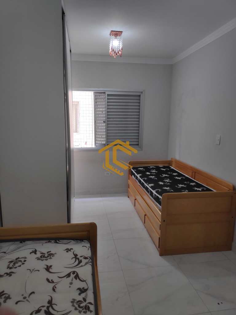 Apartamento em Praia Grande, no bairro Caiçara