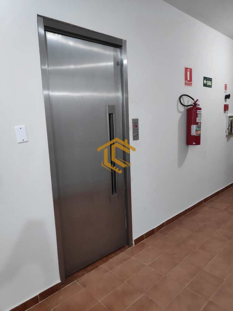 Apartamento em Praia Grande, no bairro Caiçara