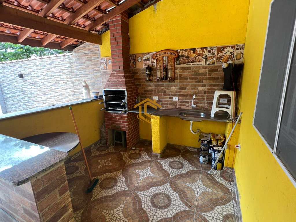 Casa em Itanhaém, no bairro Vila São Paulo