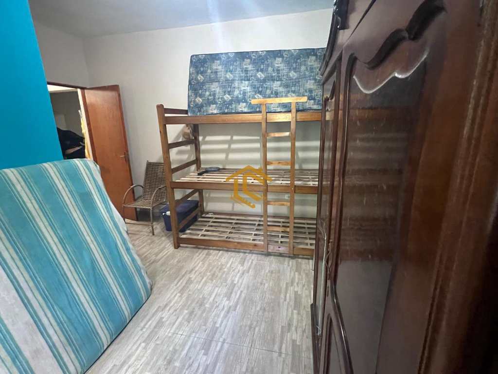Casa em Itanhaém, no bairro Vila São Paulo