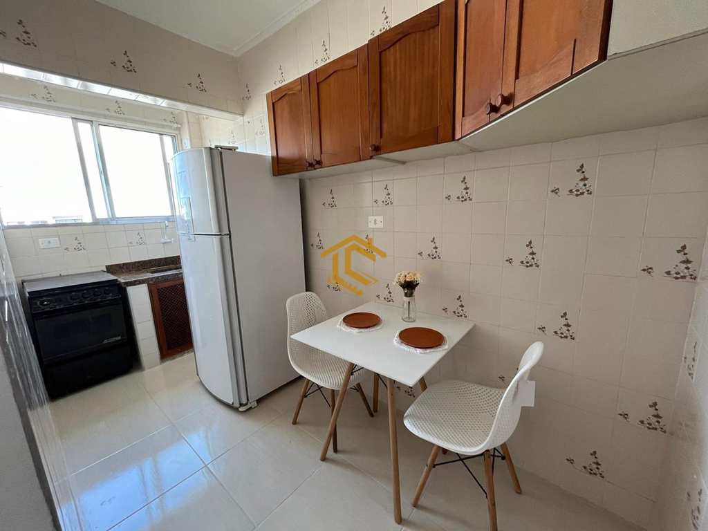 Kitnet em Praia Grande, no bairro Tupi