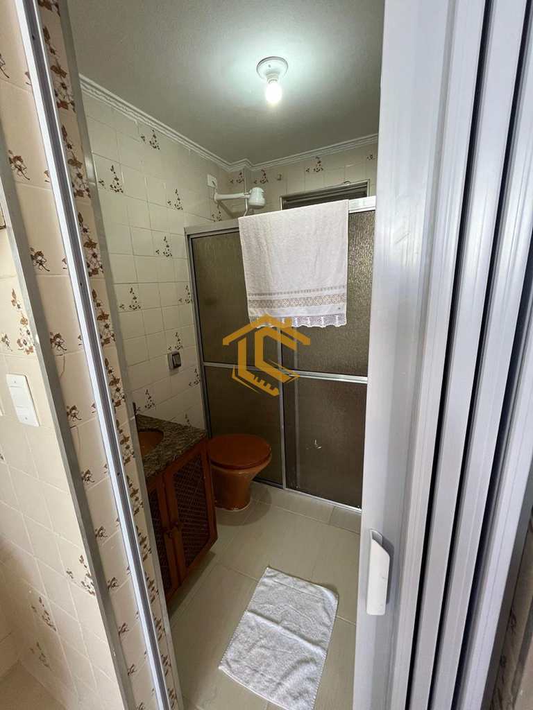 Kitnet em Praia Grande, no bairro Tupi
