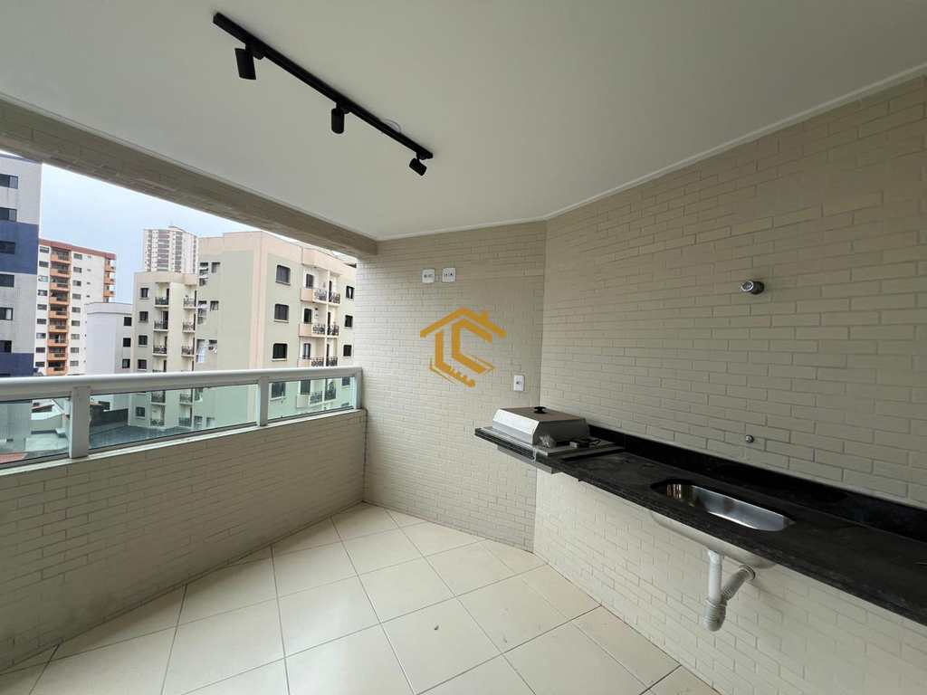 Apartamento em Praia Grande, no bairro Caiçara