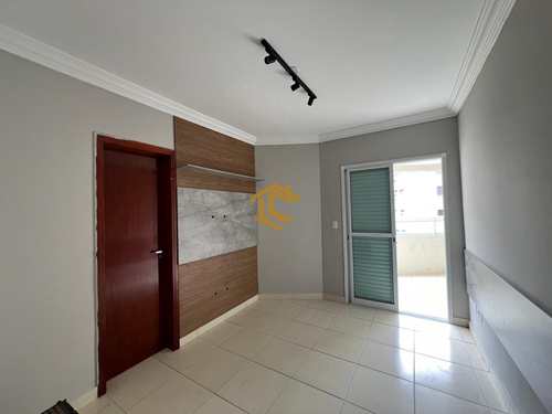 Apartamento, código 9910 em Praia Grande, bairro Caiçara