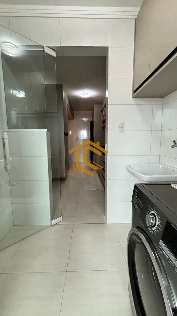Apartamento em Praia Grande, no bairro Caiçara