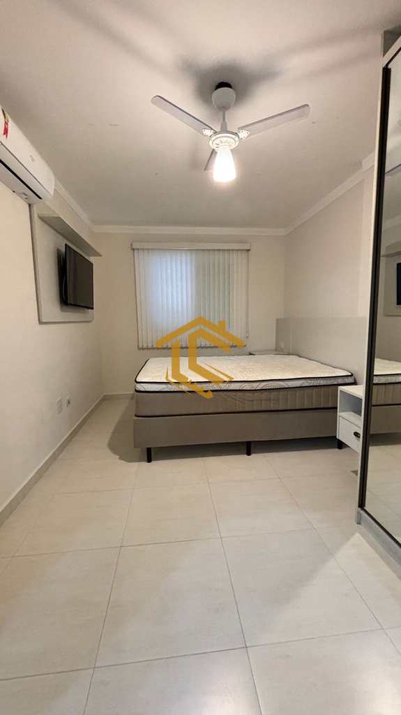 Apartamento em Praia Grande, no bairro Caiçara