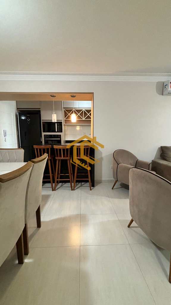 Apartamento em Praia Grande, no bairro Caiçara
