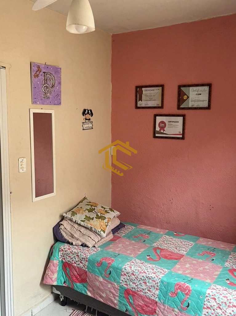 Casa em Praia Grande, no bairro Caiçara