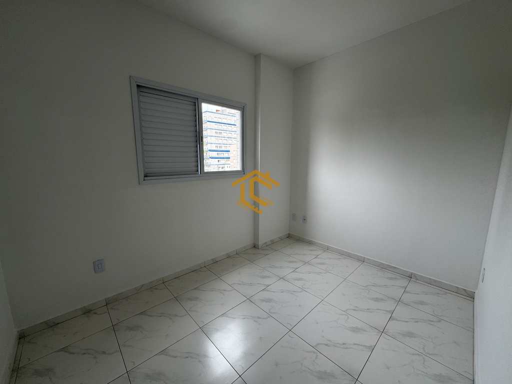 Apartamento em Praia Grande, no bairro Caiçara