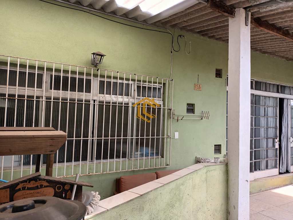 Casa em Cotia, no bairro Jardim Barbacena