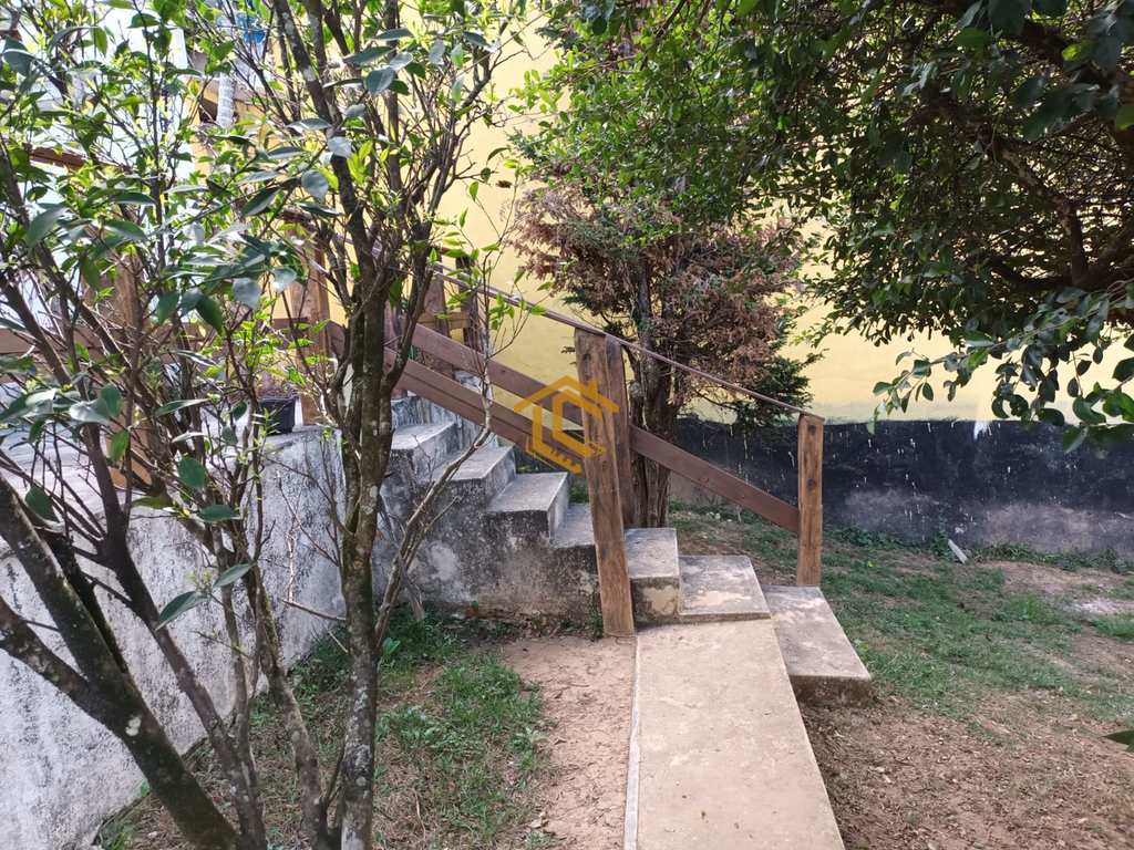 Casa em Cotia, no bairro Jardim Barbacena