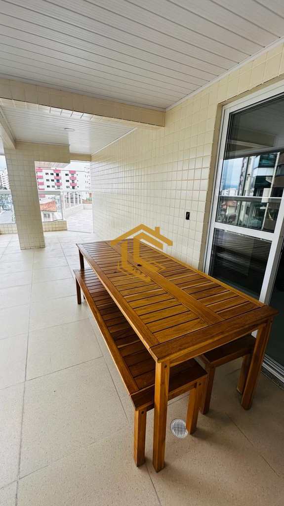 Apartamento em Praia Grande, no bairro Tupi